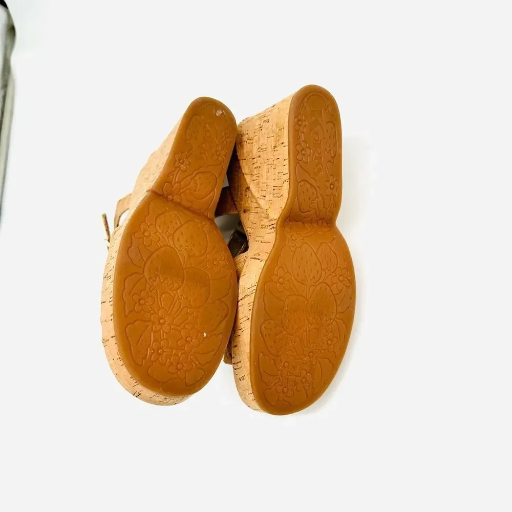 Korsk-easy Women's Tan Wedge Sandals